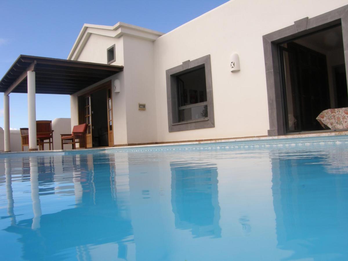 Villa Bol-Can Con Piscina Privada Playa Blanca  Bagian luar foto