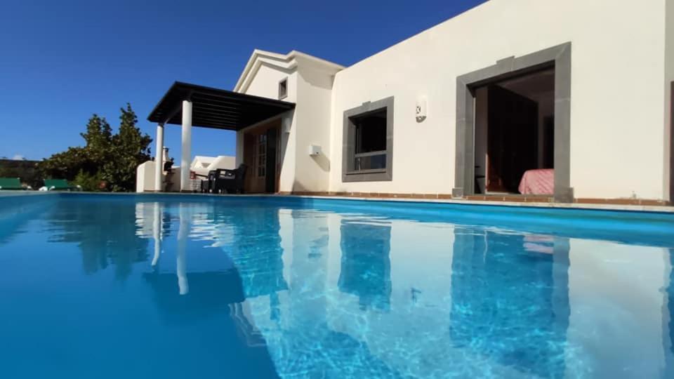 Villa Bol-Can Con Piscina Privada Playa Blanca  Bagian luar foto