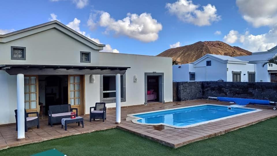 Villa Bol-Can Con Piscina Privada Playa Blanca  Bagian luar foto