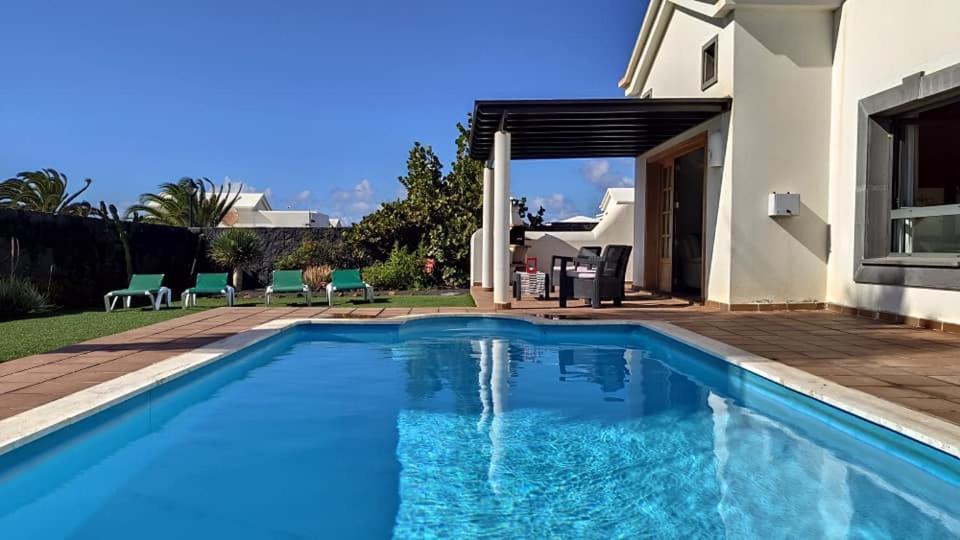 Villa Bol-Can Con Piscina Privada Playa Blanca  Bagian luar foto