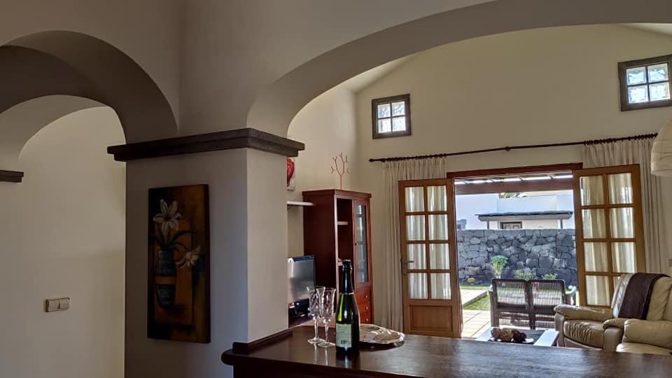 Villa Bol-Can Con Piscina Privada Playa Blanca  Bagian luar foto